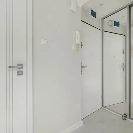 Апартаменти Przytulny I Jasny W Kolobrzegu By Renters Колобжег