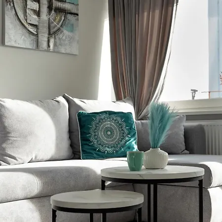 Апартаменти Przytulny I Jasny W Kolobrzegu By Renters Колобжег